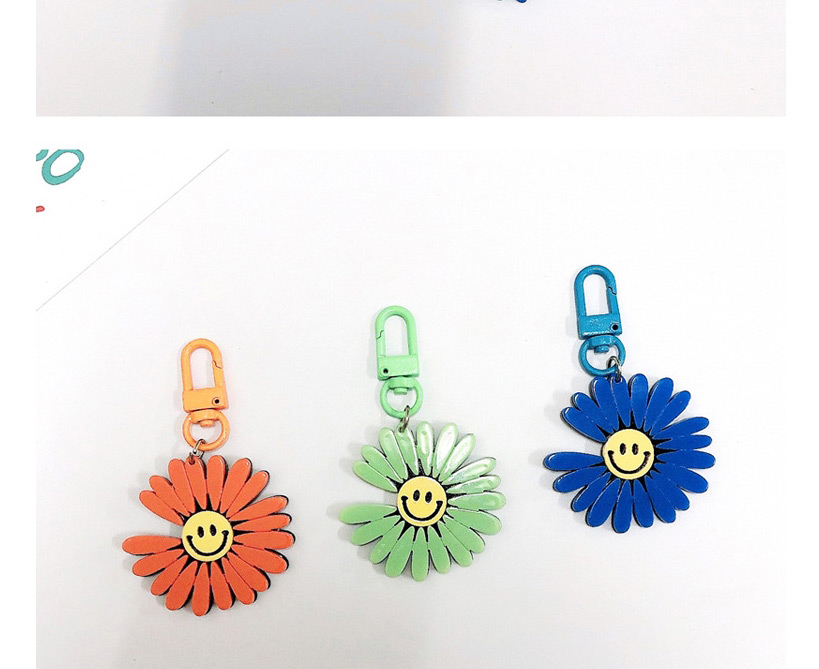 Fashion Meat Meal Daisy Keychain Schoolbag Pendant,Household goods