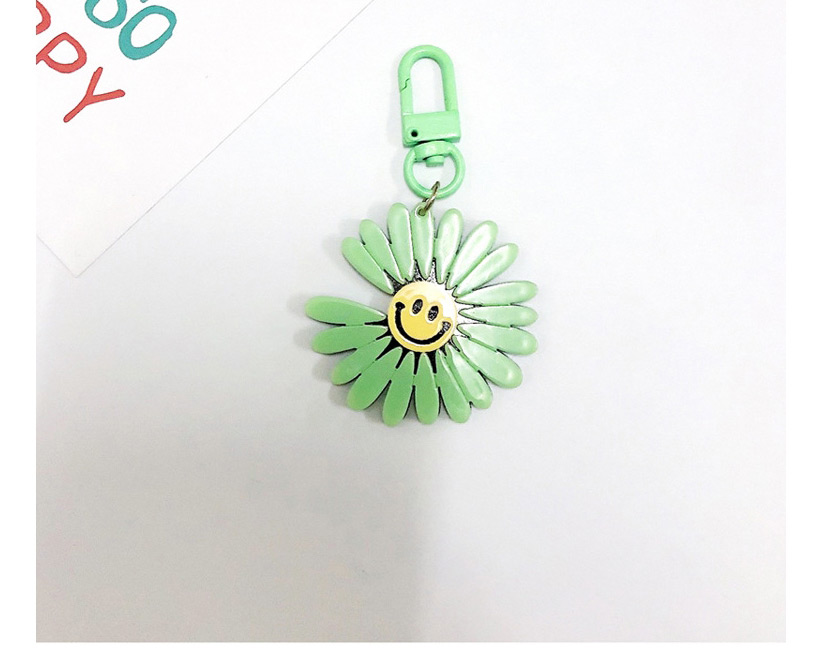 Fashion Light Green Daisy Keychain Schoolbag Pendant,Household goods