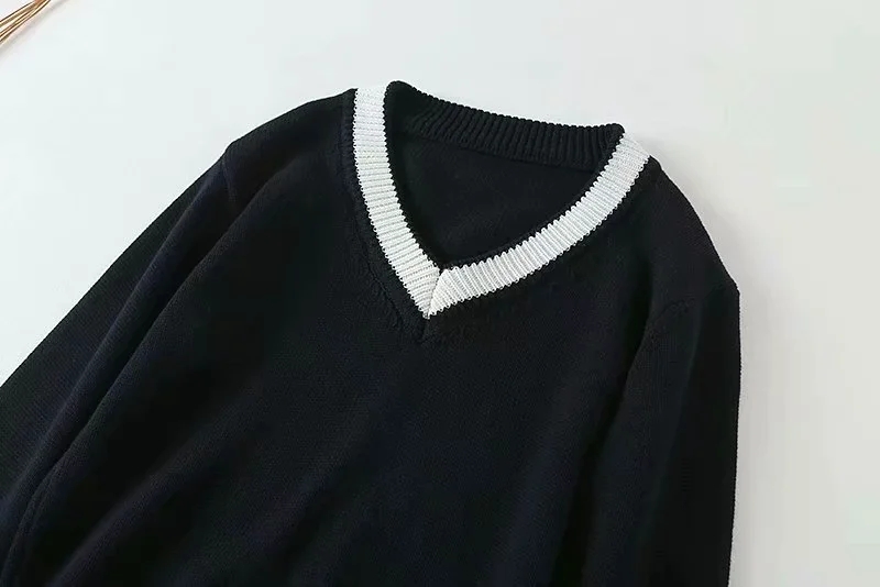 Fashion Black College Style V-neck Stitching Sweater,Sweater