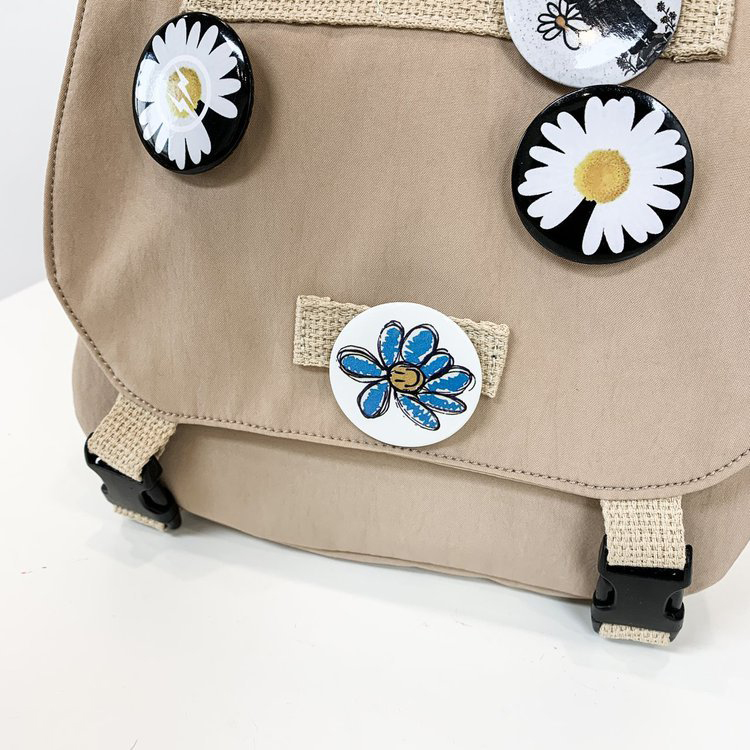 Fashion Khaki Badge Flower Buckle Diagonal Shoulder Bag,Messenger bags