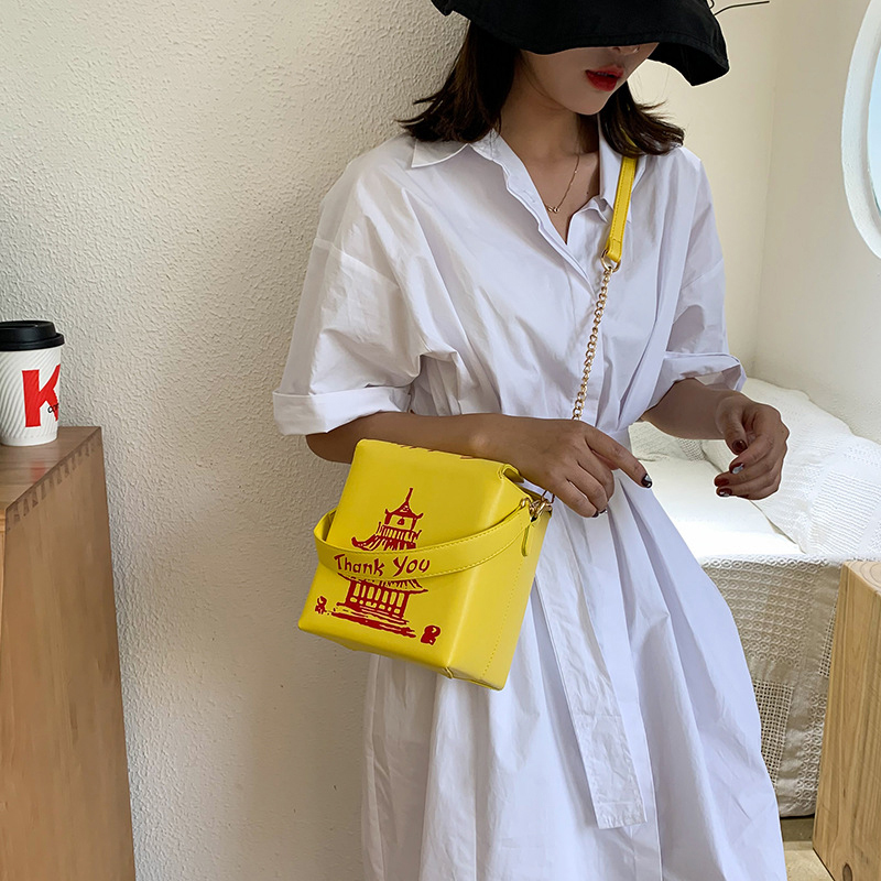 Fashion Yellow Pu Chain Tower Printed Shoulder Messenger Bag,Shoulder bags