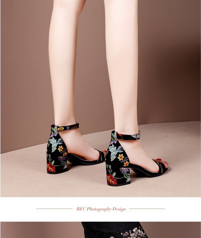 Fashion Suit Embroidered Chunky Heels,Slippers