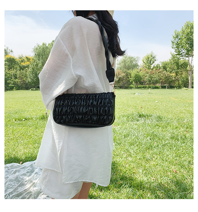 Fashion Black Pleated Solid Color Shoulder Crossbody Bag,Shoulder bags