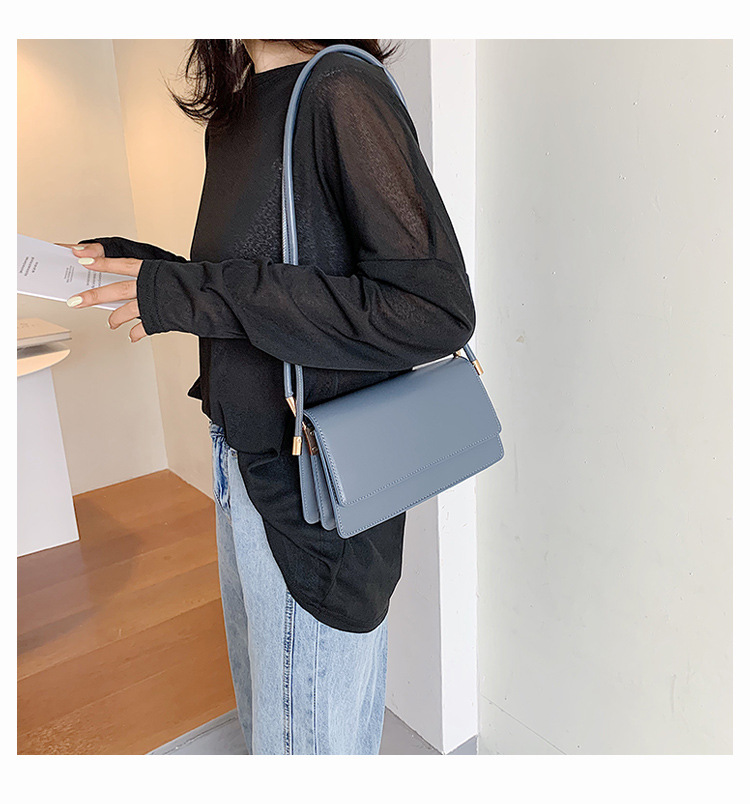 Fashion Black Solid Color Flip Shoulder Bag,Shoulder bags