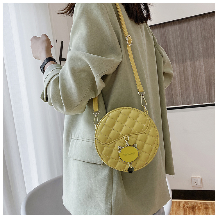 Fashion Yellow Cat Pendant Quilted Shoulder Crossbody Bag,Shoulder bags