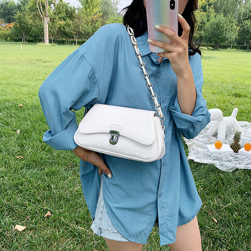 Fashion White Chain Lock Shoulder Crossbody Bag,Shoulder bags
