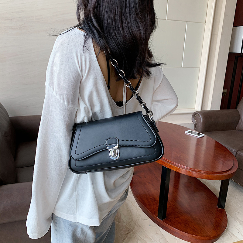 Fashion Black Chain Lock Shoulder Crossbody Bag,Shoulder bags