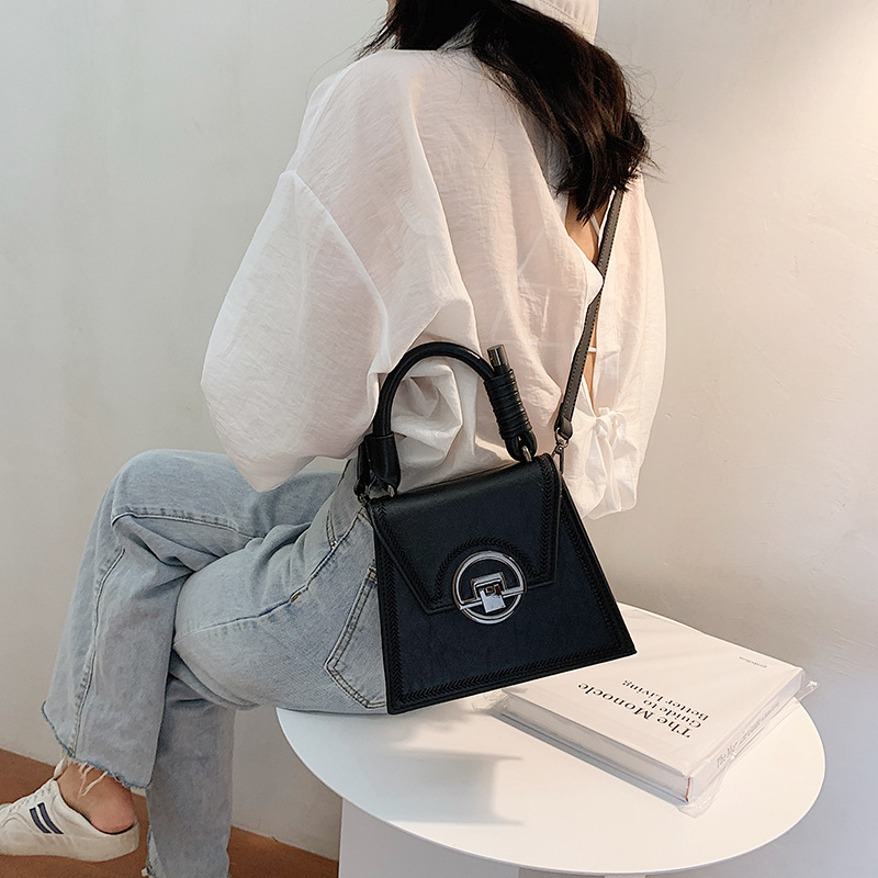 Fashion Black Shoulder Crossbody Bag With Embroidery Thread Lock,Shoulder bags