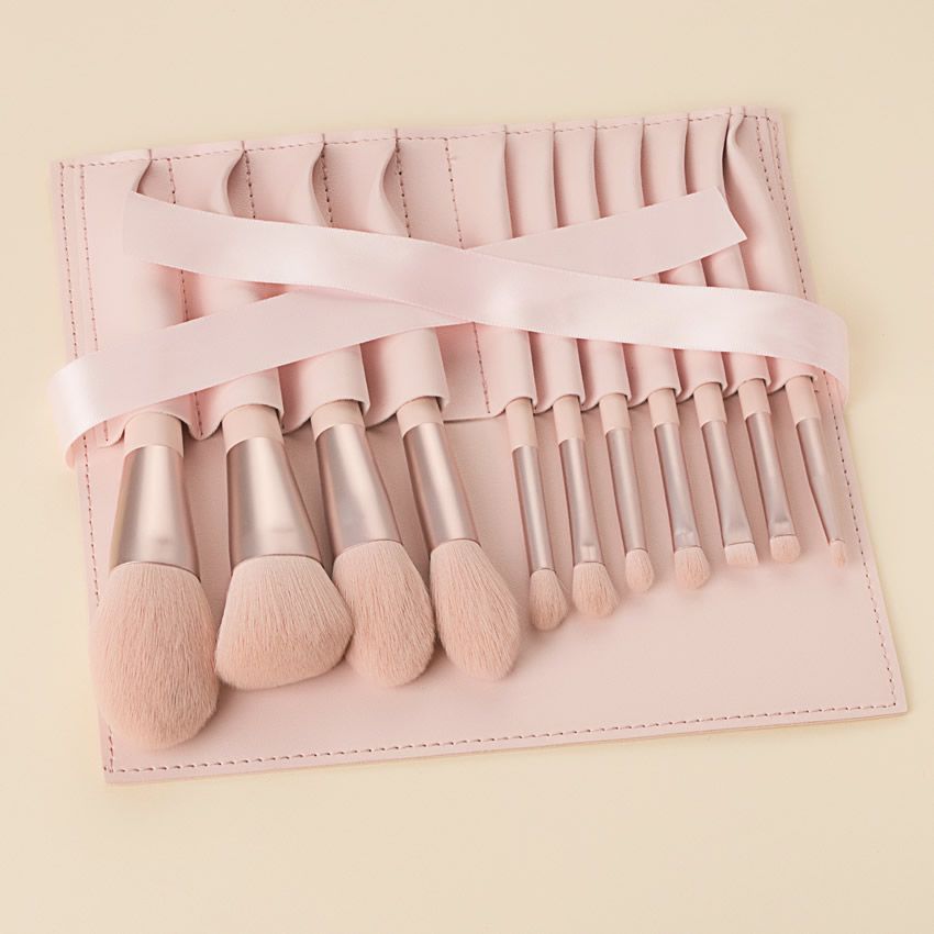 Fashion White Pointed Cosmetic Brush With Bag Set,Beauty tools