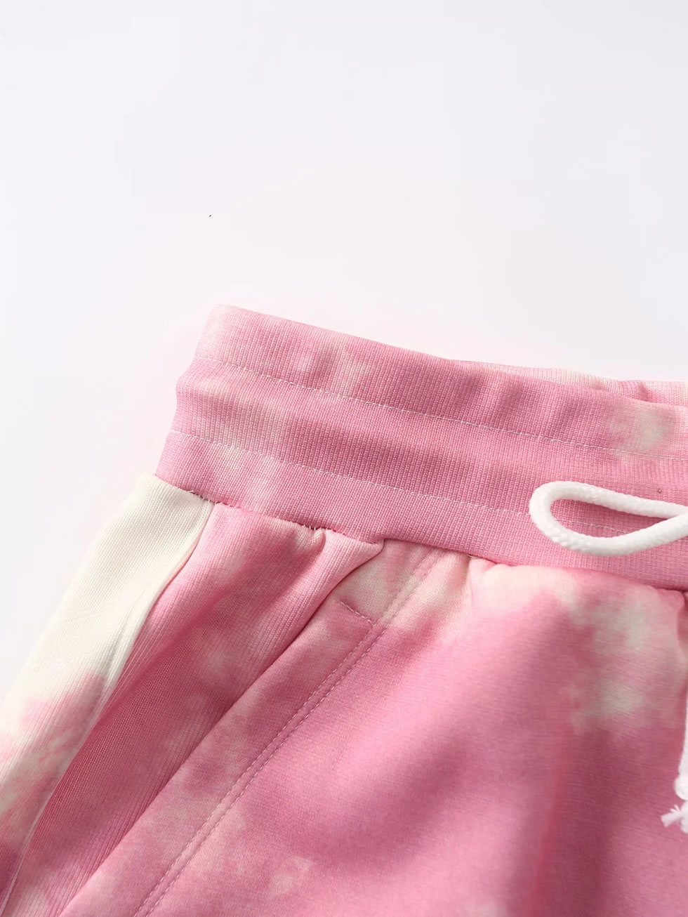Fashion Pink Loose Tie-dye Belted Sports Shorts,Shorts