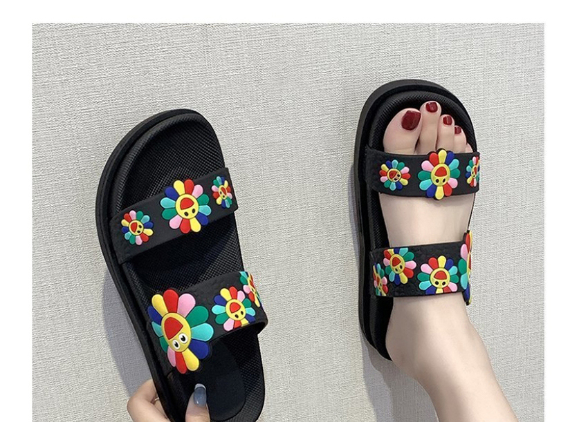 Fashion White Sunflower Flat Sandals And Slippers,Slippers