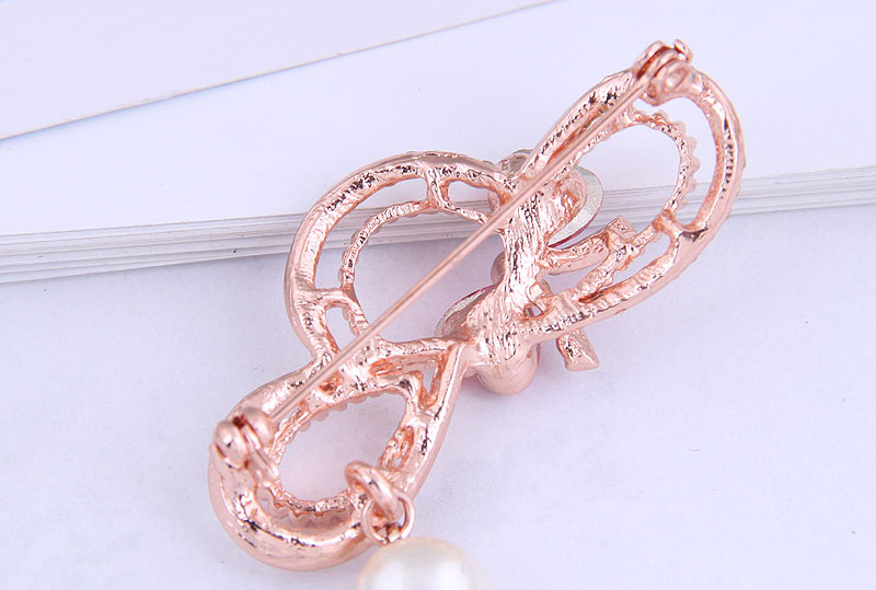 Fashion Rose Gold Color Diamond-studded Butterfly Combined With Gold Hollow Pearl Brooch,Korean Brooches