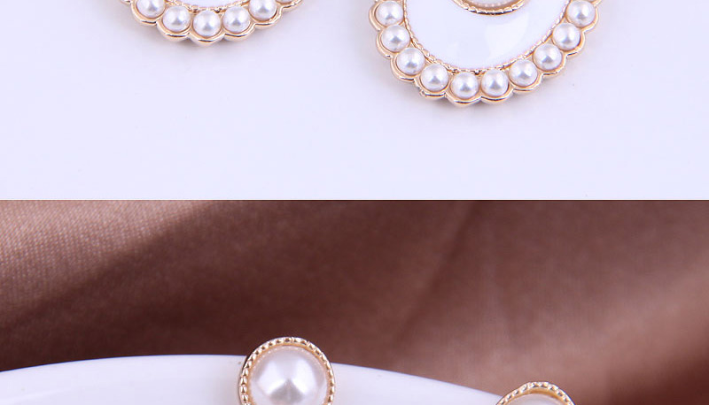 Fashion White Oval Pearl Drop Oil Alloy Earrings,Stud Earrings