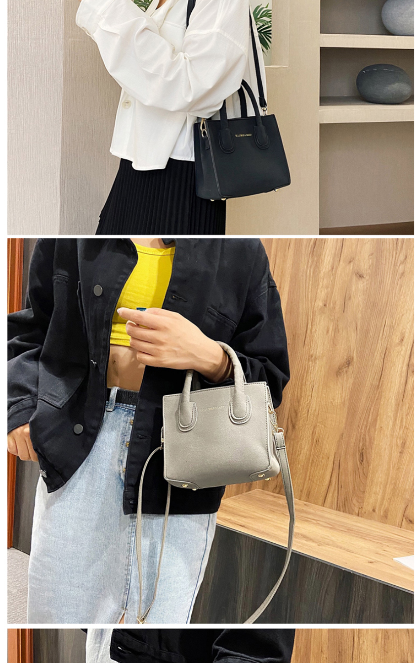 Fashion Black Single Shoulder Messenger Bag With Stamped Letters,Shoulder bags