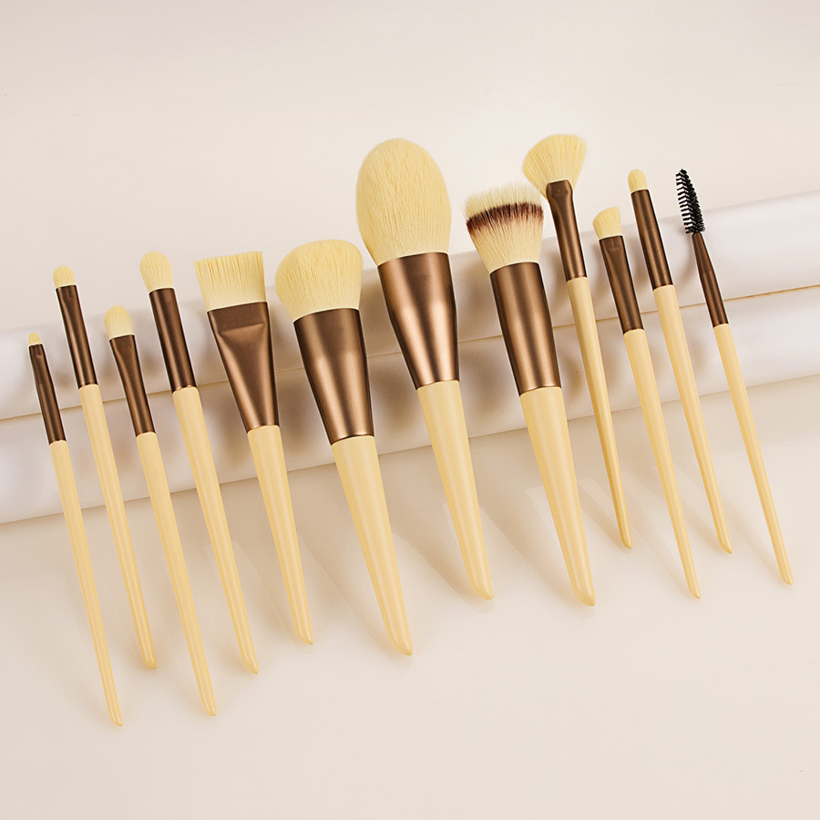 Fashion Yellow Set Of 12 Nylon Hair Makeup Brushes With Wooden Handle And Aluminum Tube,Beauty tools