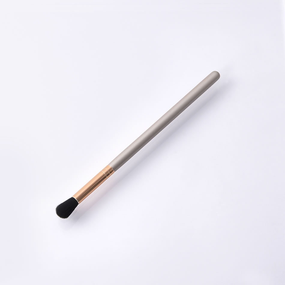 Fashion Single-champagne Gold-black Hair-round Head Color Makeup Brush With Wooden Handle And Aluminum Tube Nylon Hair,Beauty tools