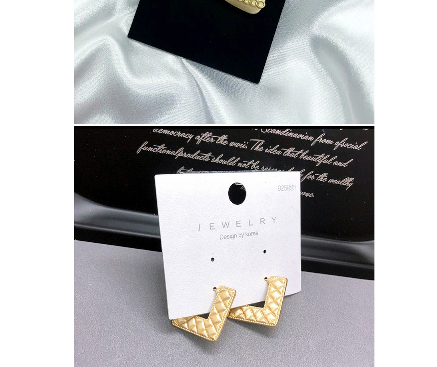 Fashion Love Plaid Matte Gold Geometric Butterfly Combined With Gold Hollow Earrings,Stud Earrings