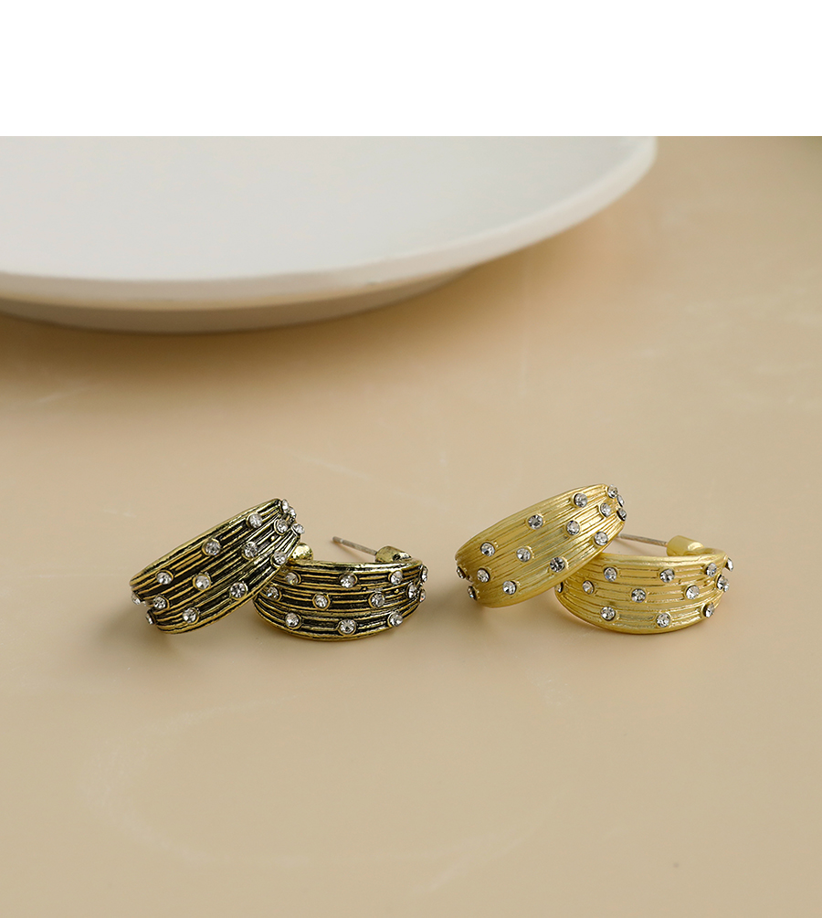  Ancient Gold Alloy Diamond Geometric Shape Earrings,Stud Earrings