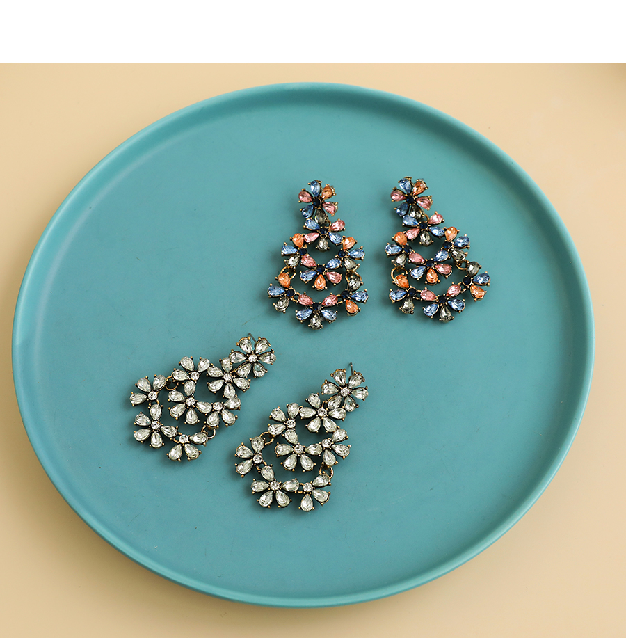  White Alloy Diamond Geometric Flower Earrings,Drop Earrings