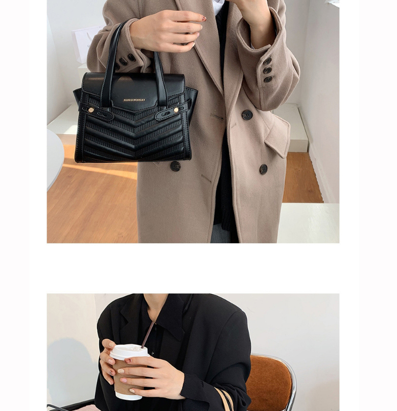 Fashion Black Belt Rhombus Gilded Letters One-shoulder Messenger Bag,Handbags