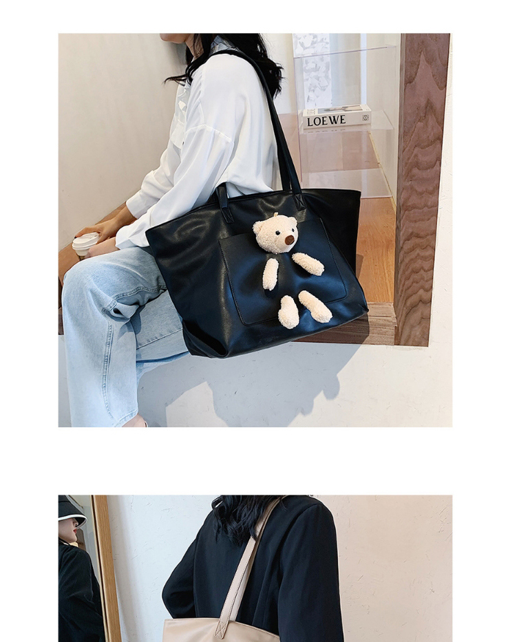 Fashion White Large-capacity Bear Doll Stitching Contrast Color Shoulder Bag,Handbags
