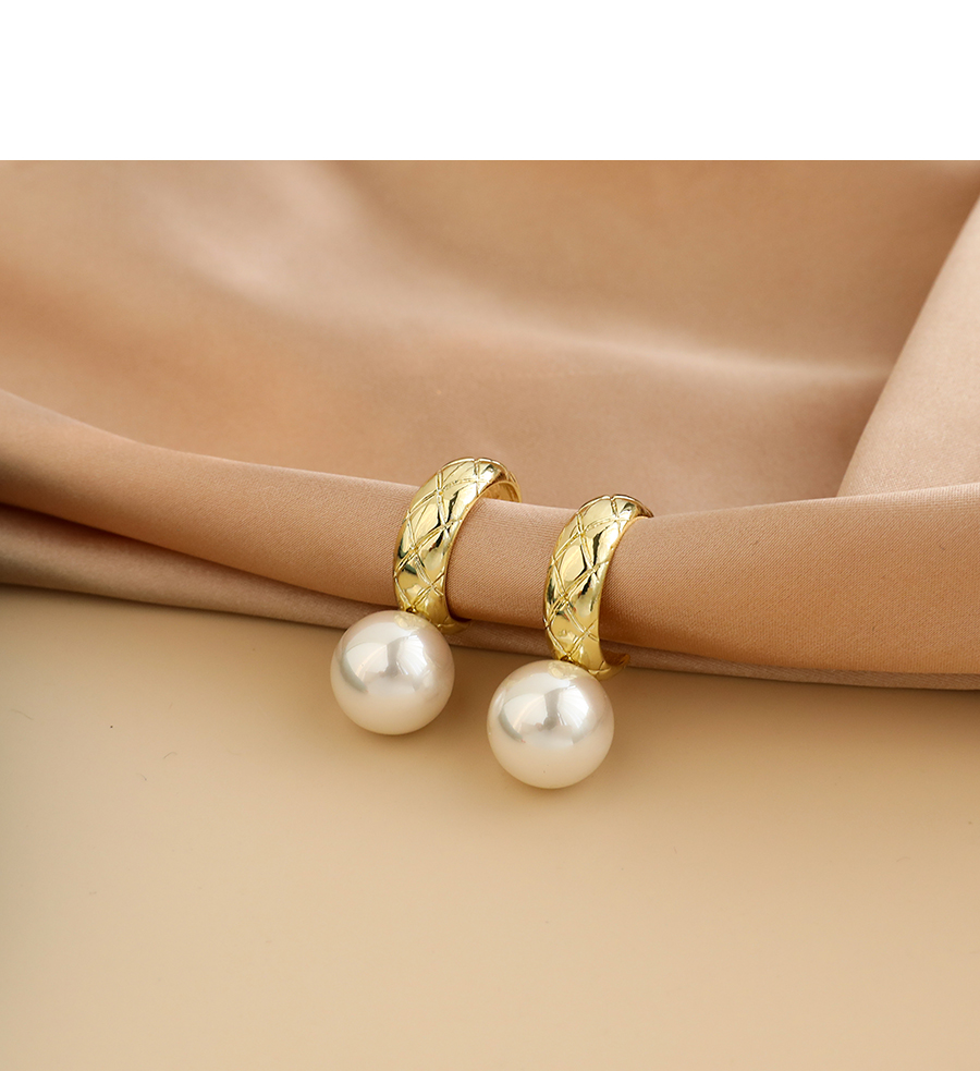 Fashion White Alloy Pearl Geometric Stud Earrings,Stud Earrings