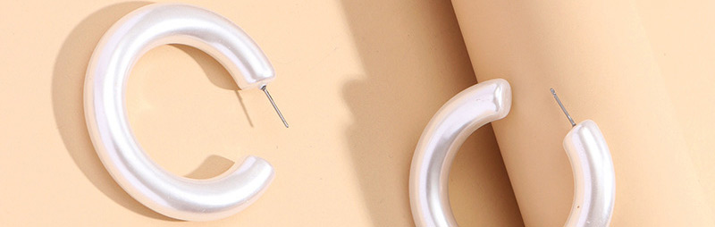 Fashion White Pearl Acrylic C Shape Stud Earrings,Stud Earrings
