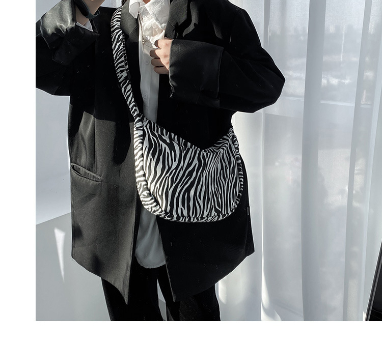 Fashion White Canvas Leopard And Zebra Print One-shoulder Messenger Bag,Shoulder bags