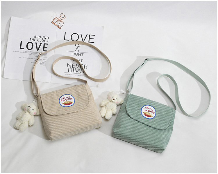 Fashion Green Send Bear Pendant Corduroy Logo Flap Diagonal Shoulder Bag,Messenger bags