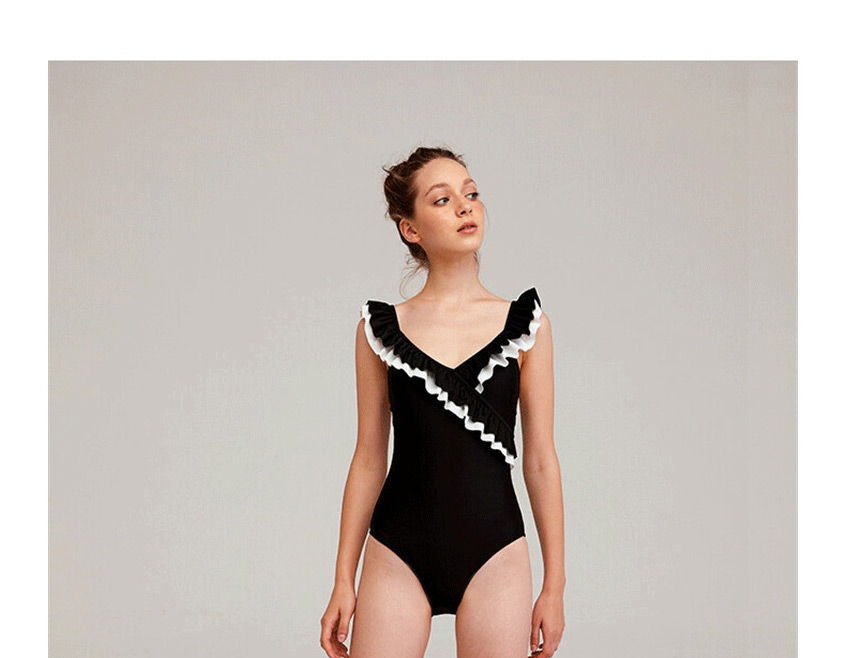 Fashion Black And White Lace Contrast Color V-neck One-piece Swimsuit,One Pieces