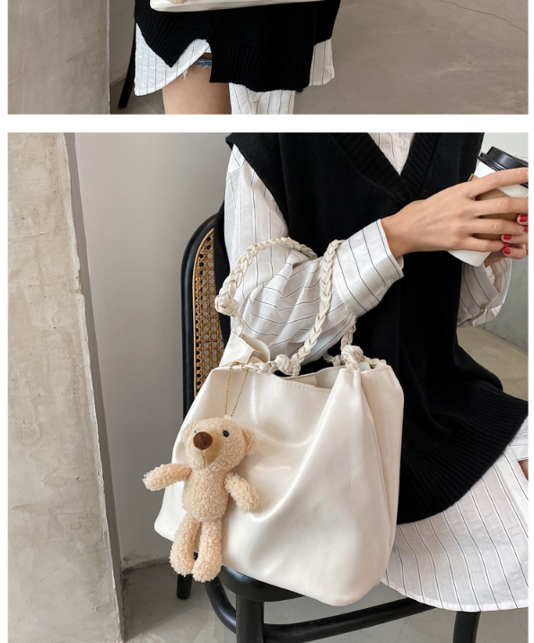 Fashion Khaki Ribbon Bear Twisted Rope Shoulder Strap Doll Single Shoulder Messenger Bag,Shoulder bags