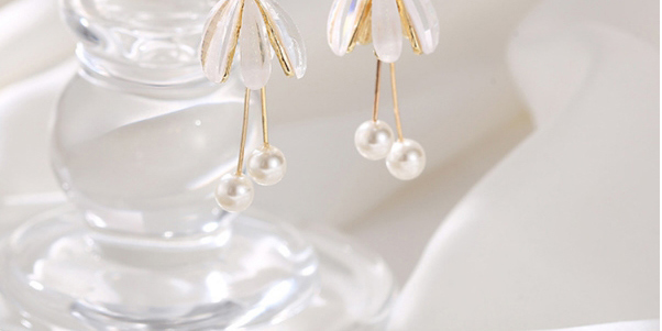 Fashion Golden Petal Pearl Tassel Earrings,Drop Earrings