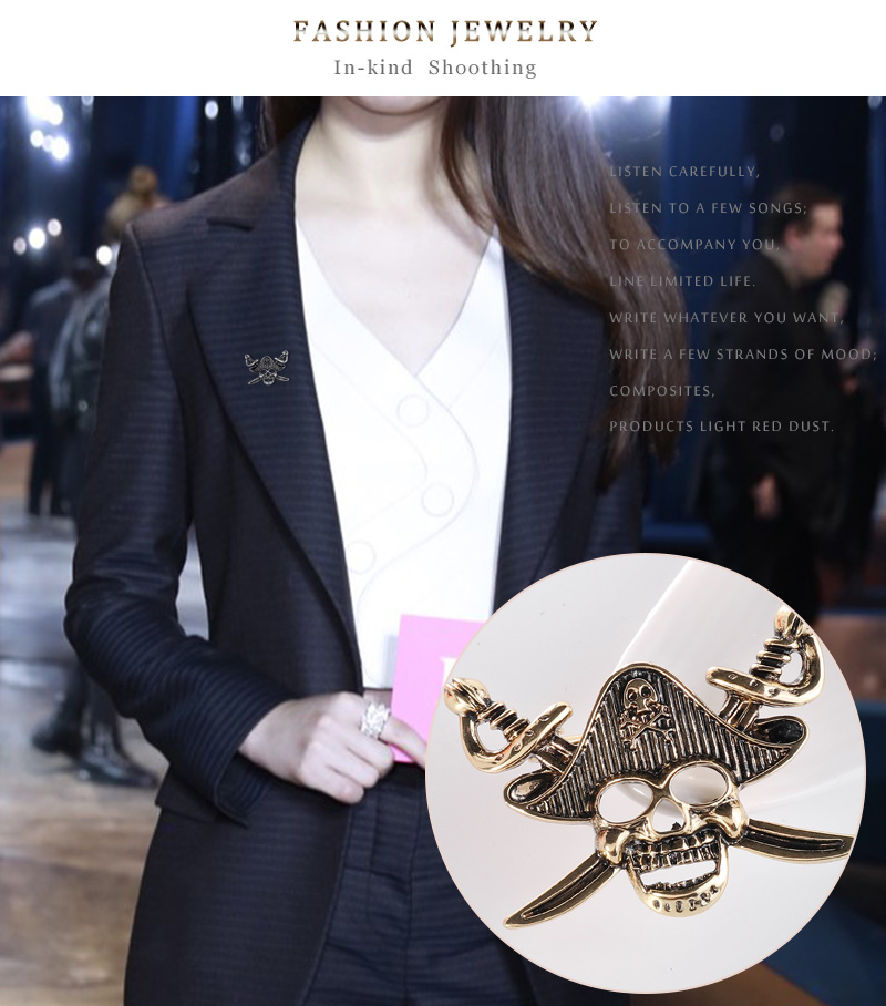 Fashion Golden Color Alloy Pirate Skull Brooch,Korean Brooches