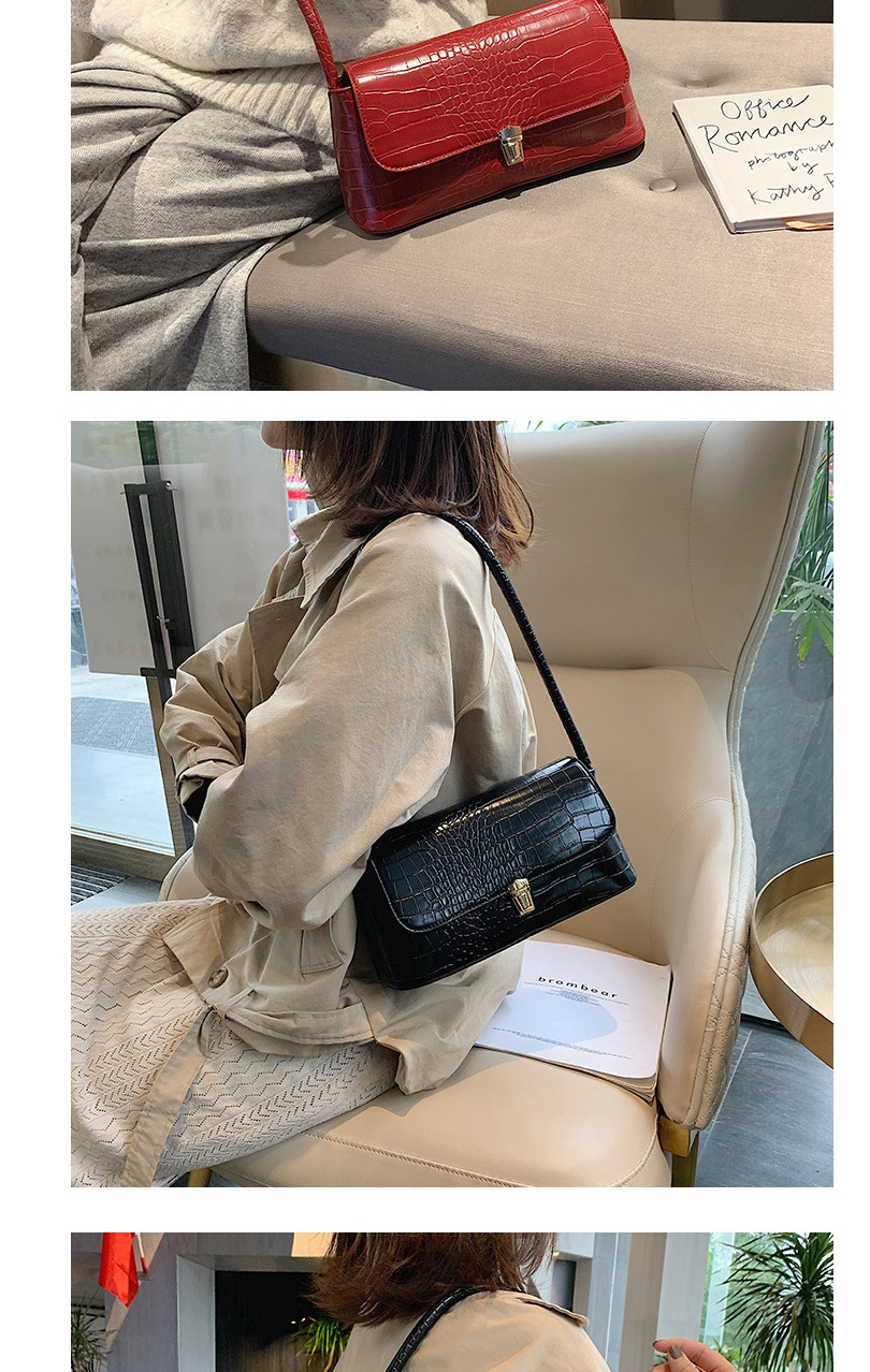 Fashion Black Crocodile Pattern Lock Flap Crossbody Bag,Shoulder bags
