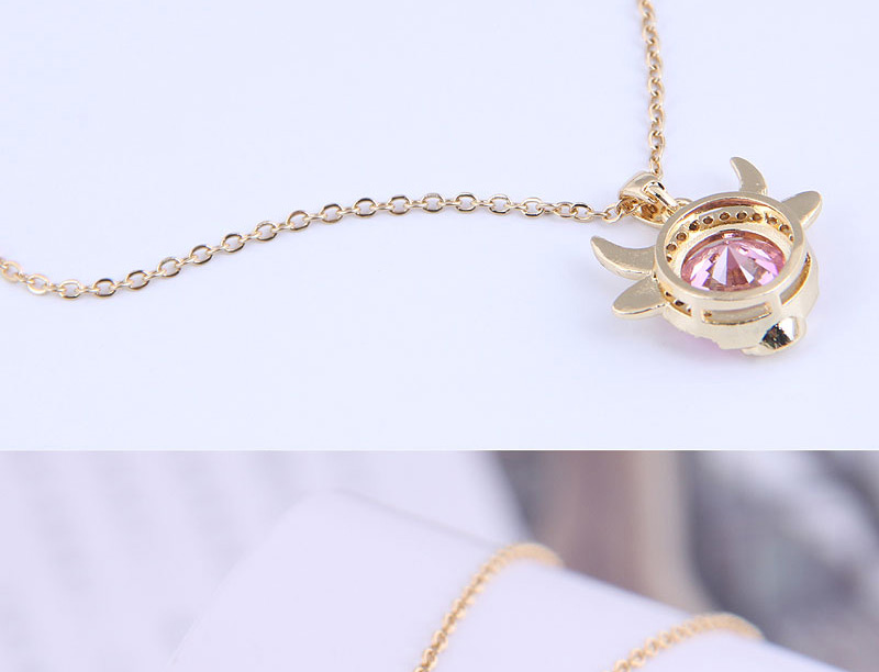 Fashion Pink Diamond Micro-inlaid Zircon Auspicious Horn Necklace,Pendants