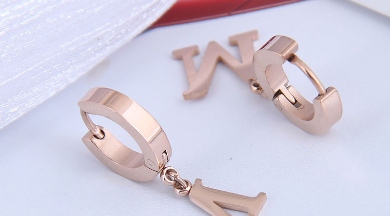 Fashion Letter Titanium Steel Letter Geometric Round Earrings,Stud Earrings