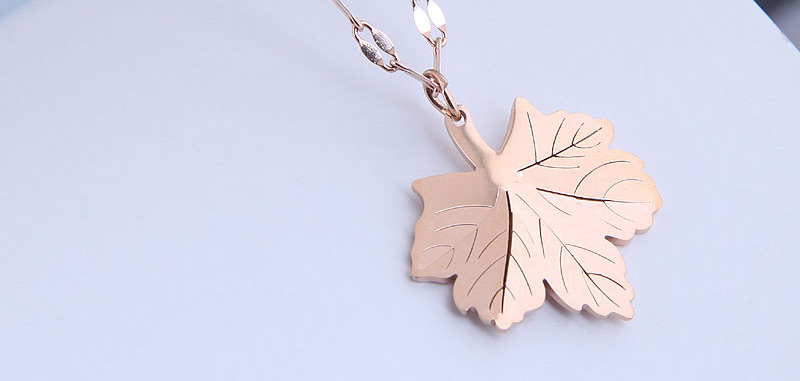 Fashion Rose Gold Maple Leaf Geometric Titanium Steel Necklace,Pendants