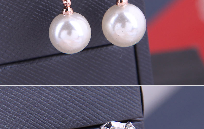 Fashion Silver Color Flower Pearl And Diamond Geometric Stud Earrings,Stud Earrings