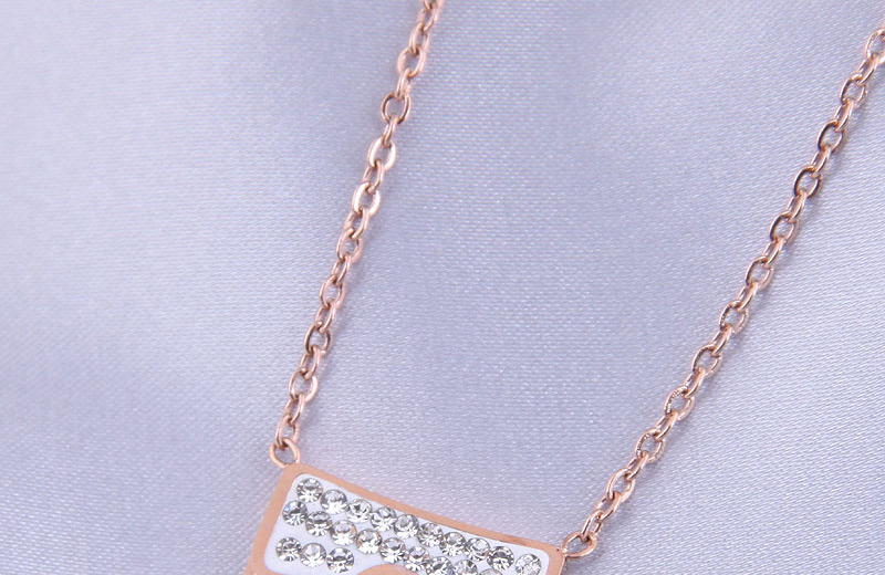 Fashion Black Diamond Letter Necklace In Titanium Steel With Diamonds,Pendants