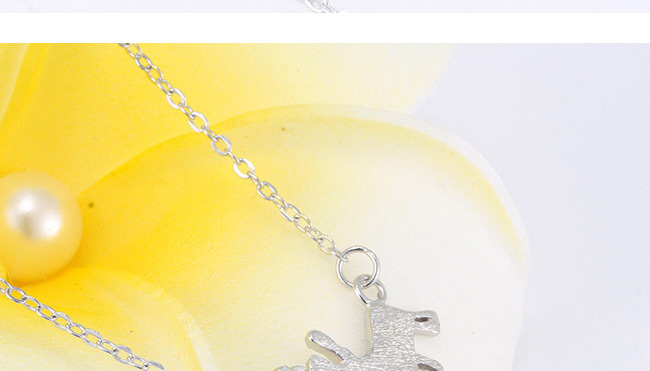 Fashion Silver White Gold-plated Copper Sheep Snowflake Necklace,Necklaces