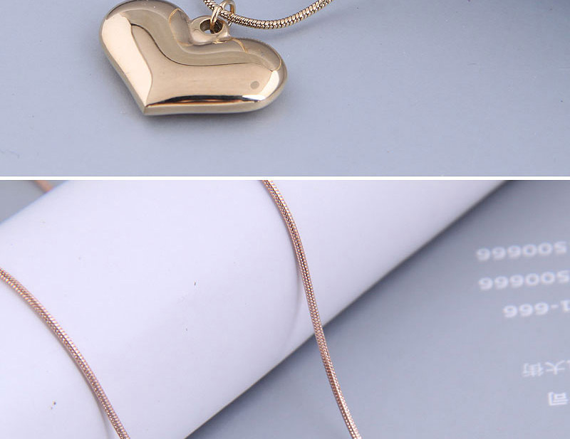 Fashion Gold Color Titanium Steel Three-dimensional Peach Heart Necklace,Necklaces