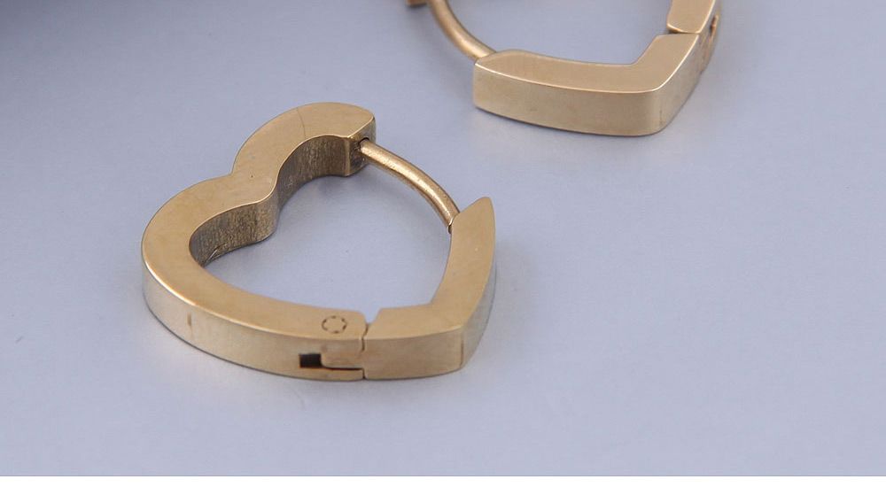 Fashion Gold Color Titanium Steel Peach Heart Ear Studs,Earrings