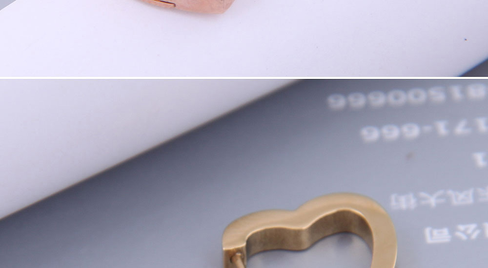 Fashion Gold Color Titanium Steel Peach Heart Ear Studs,Earrings