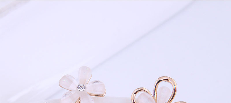 Fashion Golden Alloy Flower Asymmetrical Stud Earrings,Stud Earrings