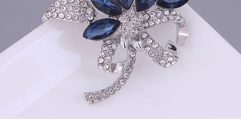 Fashion Silver Alloy Diamond Bouquet Brooch,Korean Brooches