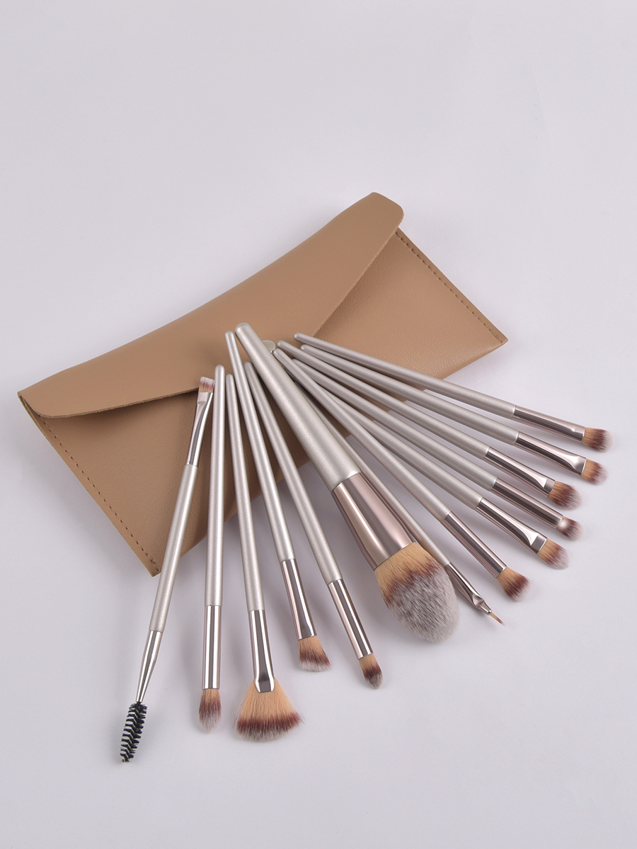 Fashion Brown Set Of 13 High-end Makeup Brushes In Khaki With Leather Case,Beauty tools