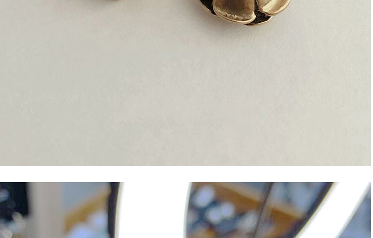 Fashion Bronze Three-dimensional Diamond-studded Camellia Alloy Earrings,Stud Earrings