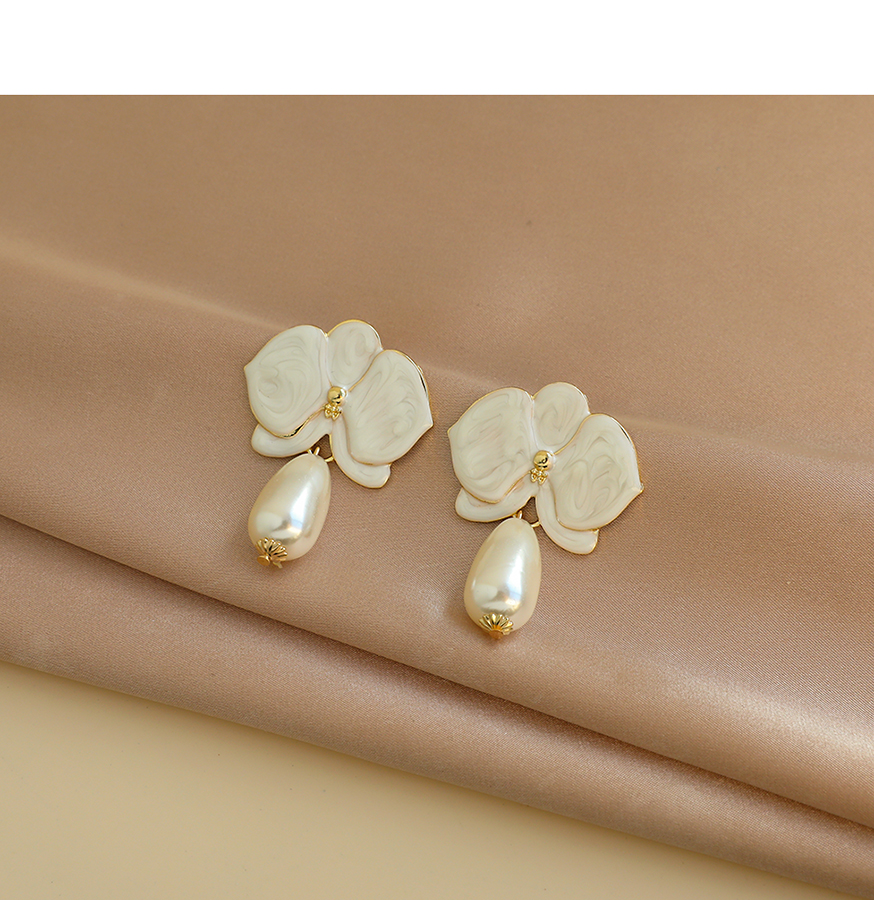Fashion White Alloy Pearl Flower Stud Earrings,Drop Earrings
