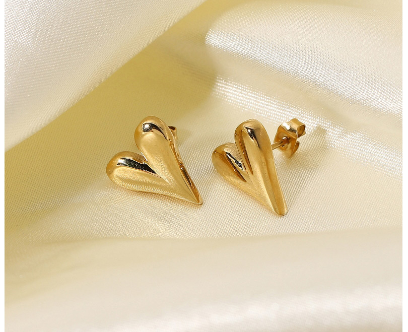 Fashion Gold Color Gold-plated Heart Stud Earrings,Earrings