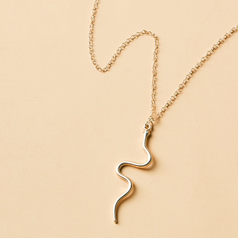 Fashion Rose Gold Alloy Gold-plated Snake-shaped Single-layer Necklace,Pendants